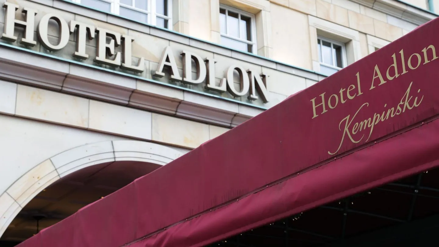 Hotel Adlon am Pariser Platz soll offenbar für mindestens 280 Millionen verkauft werden