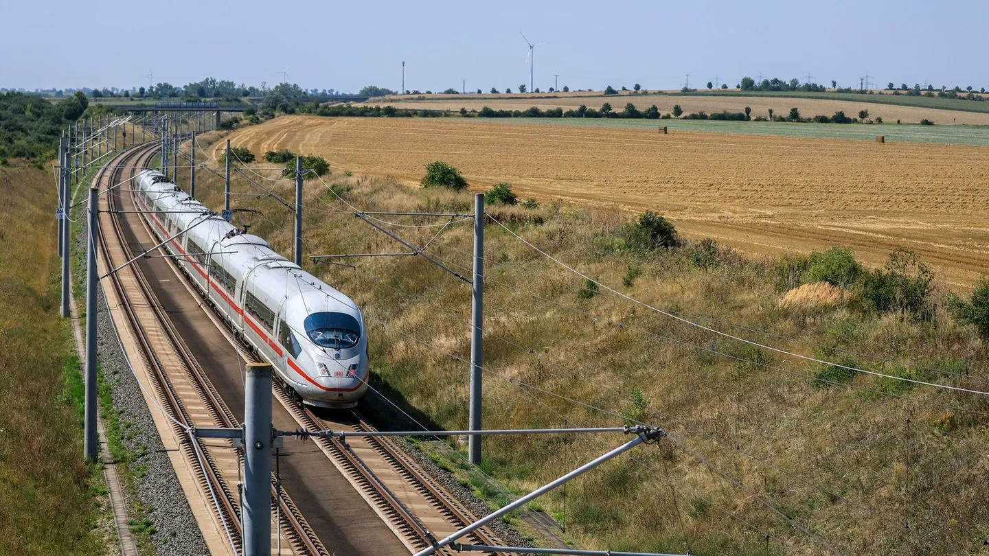 Bahn wehrt sich gegen Eingriff der Netzagentur — zu viel Wettbewerb schadet Verlässlichkeit