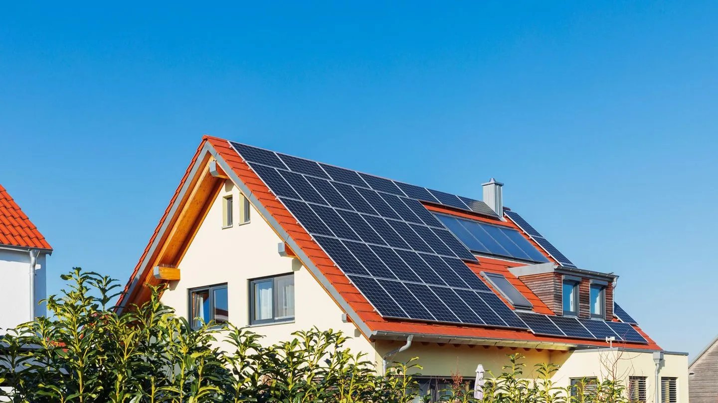 Notstrom mit Solaranlage: So bleibt Ihr Haus bei einem Stromausfall hell