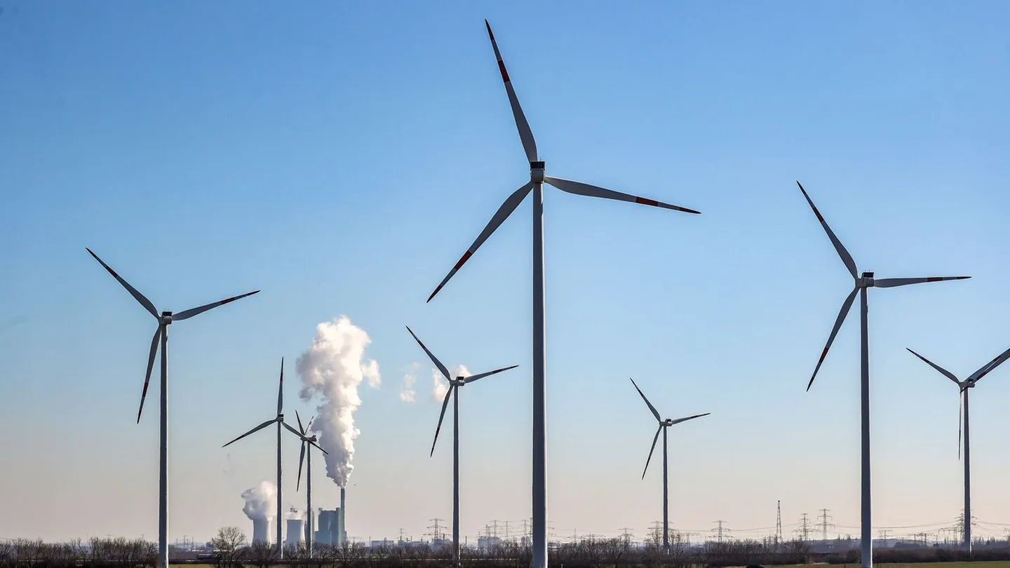 Klimaschutz: Studie sieht Billionenbedarf – tatsächliche Mehrkosten deutlich geringer