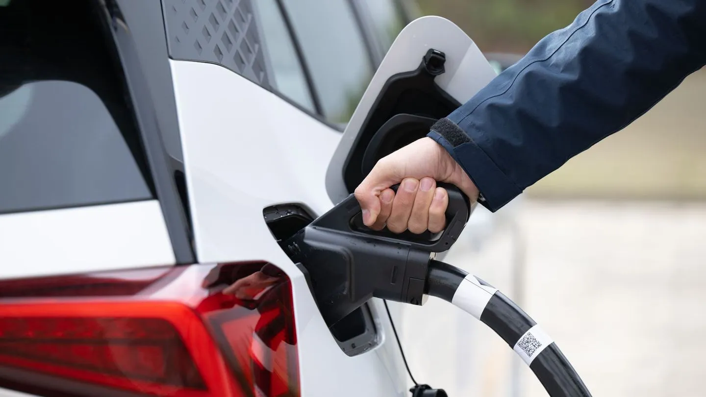 Elektroautos: Öffentliches Ladenetz wächst weiter