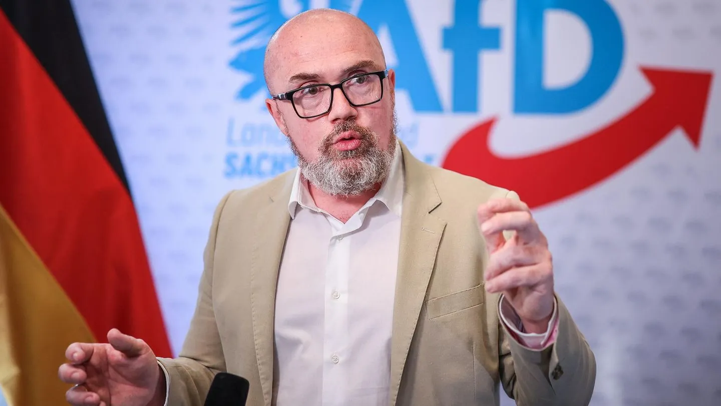 „In höchstem Maße unfair“: AfD-Mann Tillschneider bricht Podcast ab – Medienkampagne statt faire Debatte