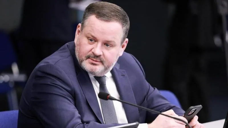 Anton Kotyakov identifizierte Berufe, die bis 2032 voraussichtlich gefragt bleiben