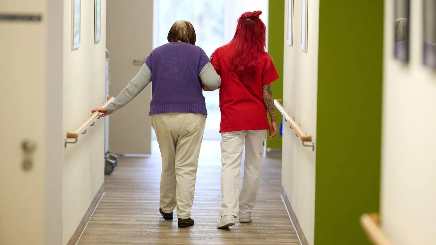 Forsa-Umfrage: Mehrheit der Deutschen unterstützt Begrenzung der Pflege-Eigenanteile