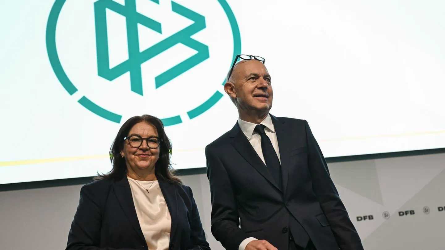 Bundestag am 18. September: Frauen-Bundesliga soll eigenständig und zukunftsfähig werden