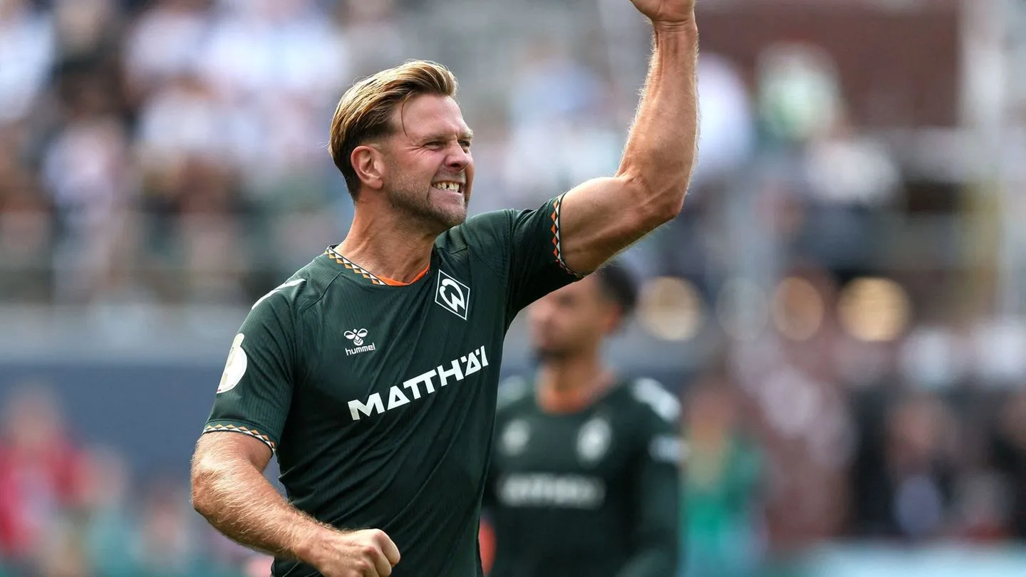 Füllkrug glänzt vom Punkt: Werder siegt souverän im DFB-Pokal