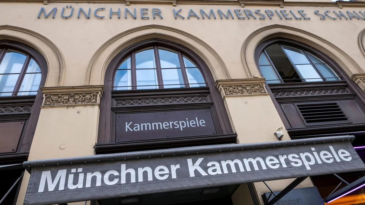 Münchner Kammerspiele als Publikumsliebling — Kritikerumfrage bestätigt Erfolg trotz Gezänk