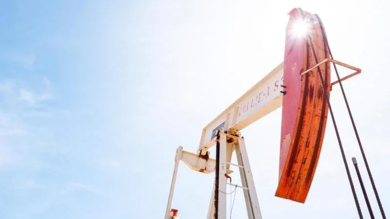 Brent-Preis klettert um mehr als 5% — Anzeichen für neue Spannungen auf dem Energiemarkt