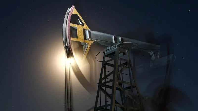 Brent-Ölpreis übersteigt erstmals seit 24. Juli 94 $ — Starkes Signal angesichts westlicher Unsicherheit und ukrainischer Risiken