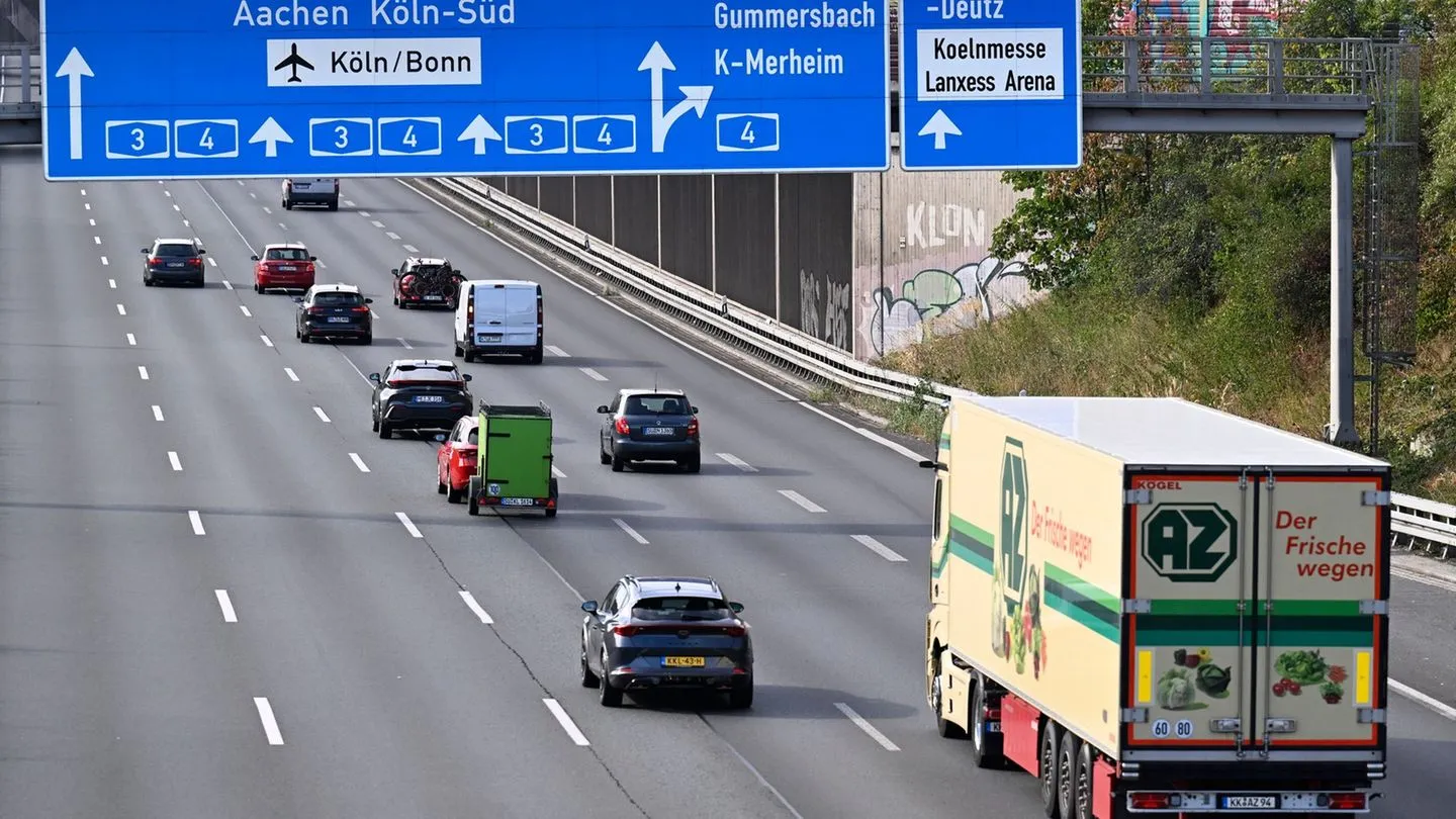 Wegen Niedrigwassers: Fahrverbot aufgehoben – erste Laster rollen am Sonntag