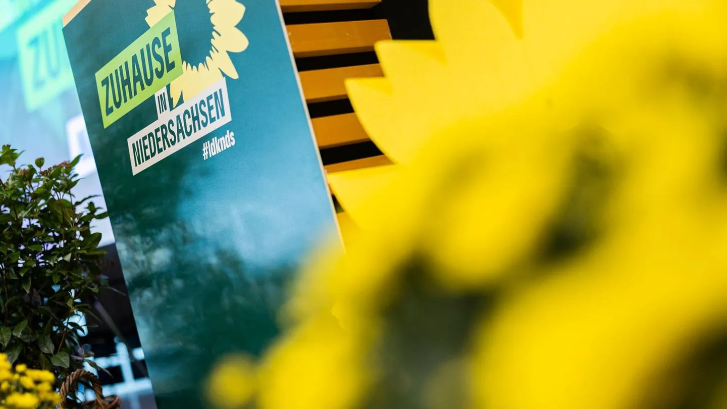 Local Elections Lower Saxony: Green Candidate Accused of Racist Chant — Party Seeks Distance