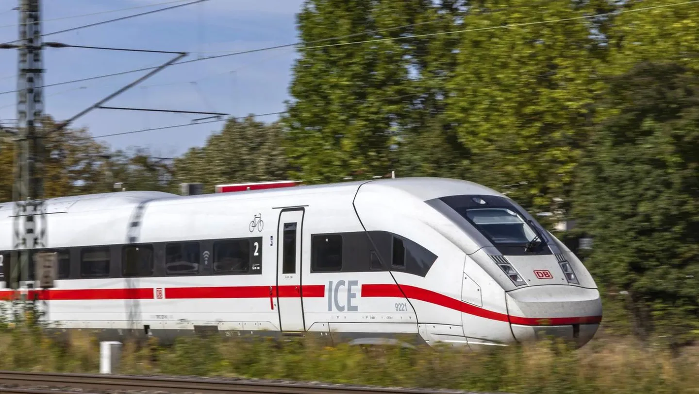 Bahn-Chaos: Die versprochene Pünktlichkeit bleibt aus