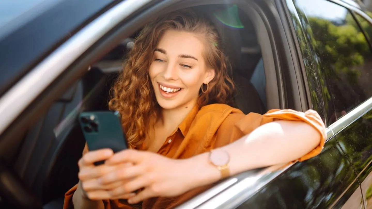 Tank-Apps im Vergleich: Welche Helfer echte Ersparnisse bringen — und wem man vertrauen kann