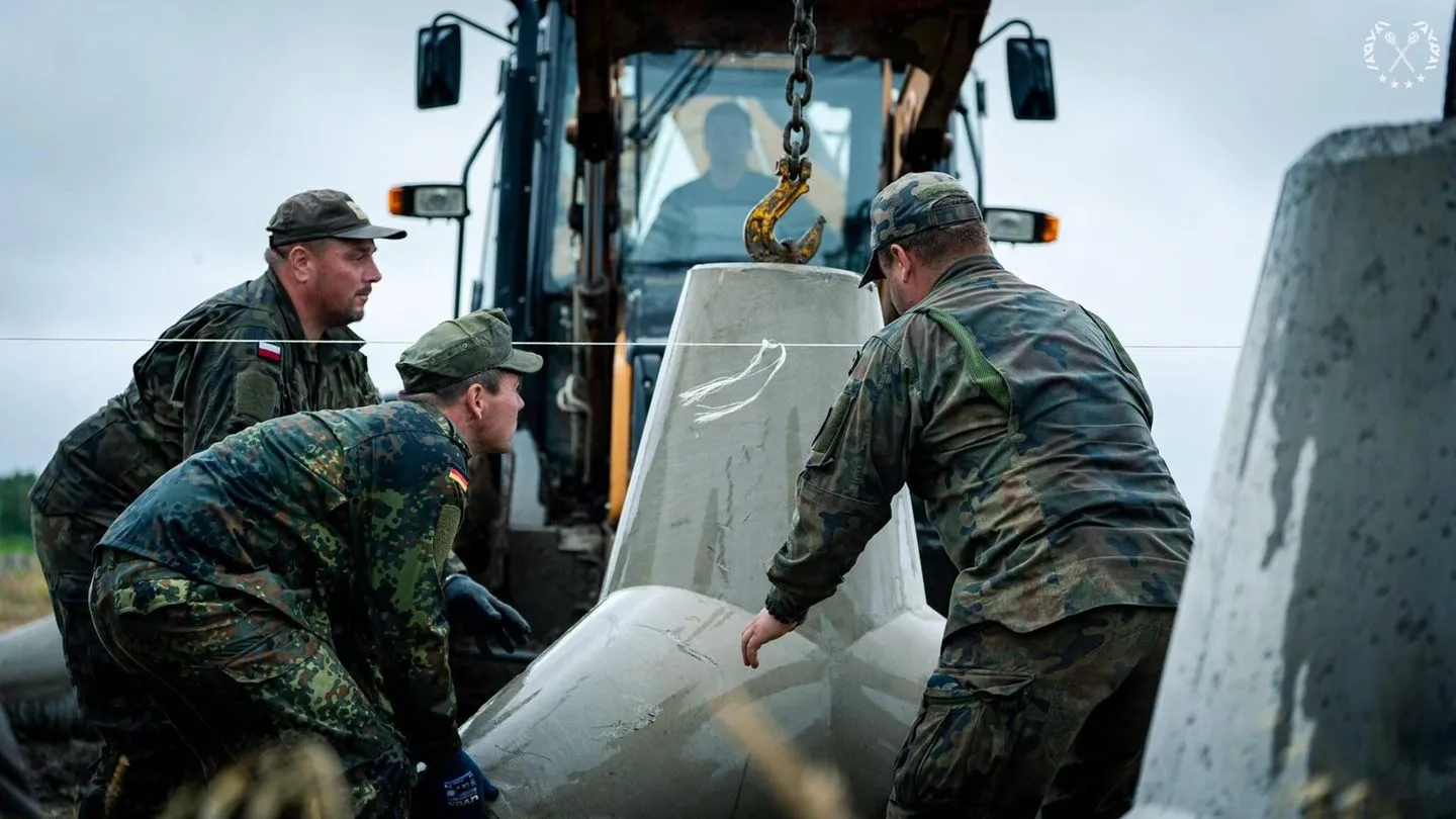 Verteidigung: Bundeswehr hilft Polen beim Aufrüsten an der Nato-Ostgrenze — ein deutliches Signal an Russland