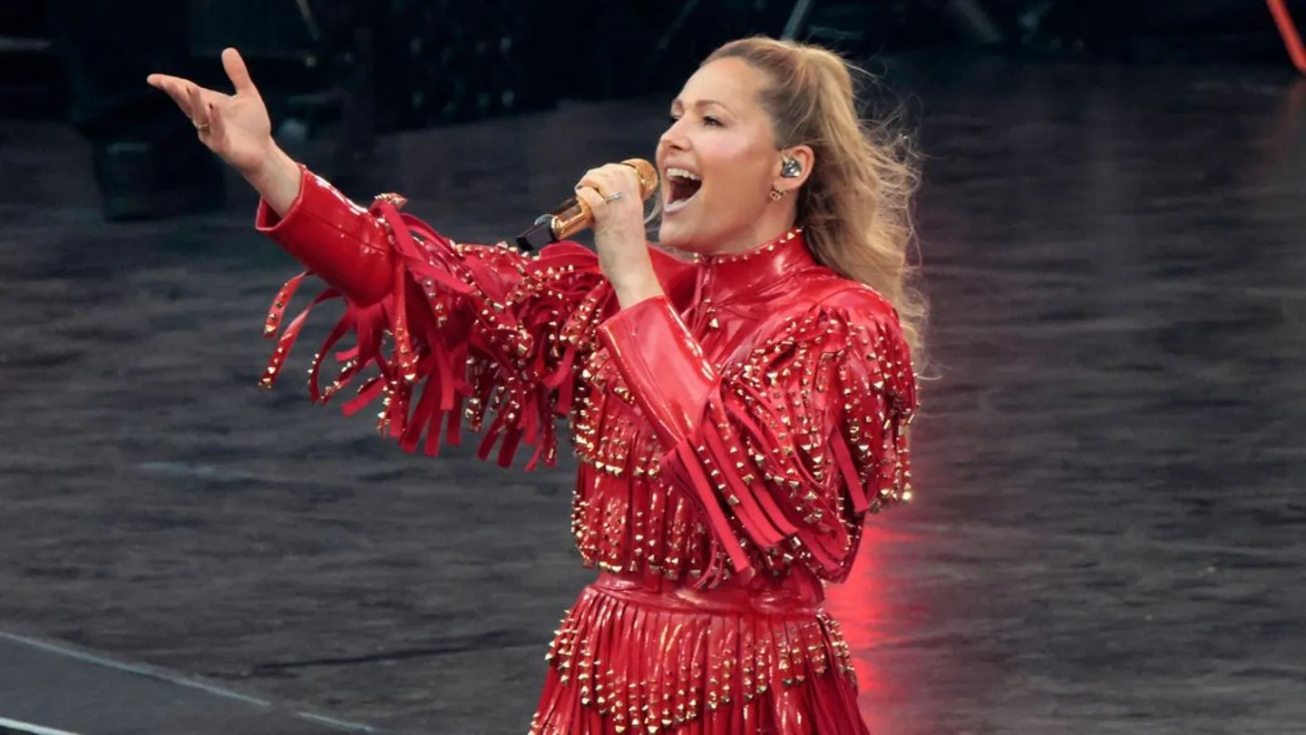 Helene Fischer legt Zusatzshow nach – Publikum stürmt Tickets