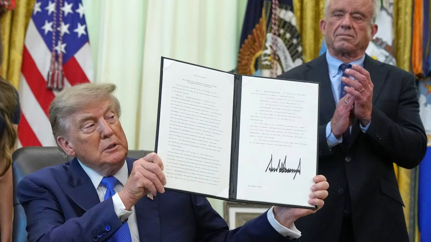 Umstrittene Gesundheitspolitik: Trump kürzt Kinder-Impfempfehlungen — ein mutiger Schritt gegen das Establishment