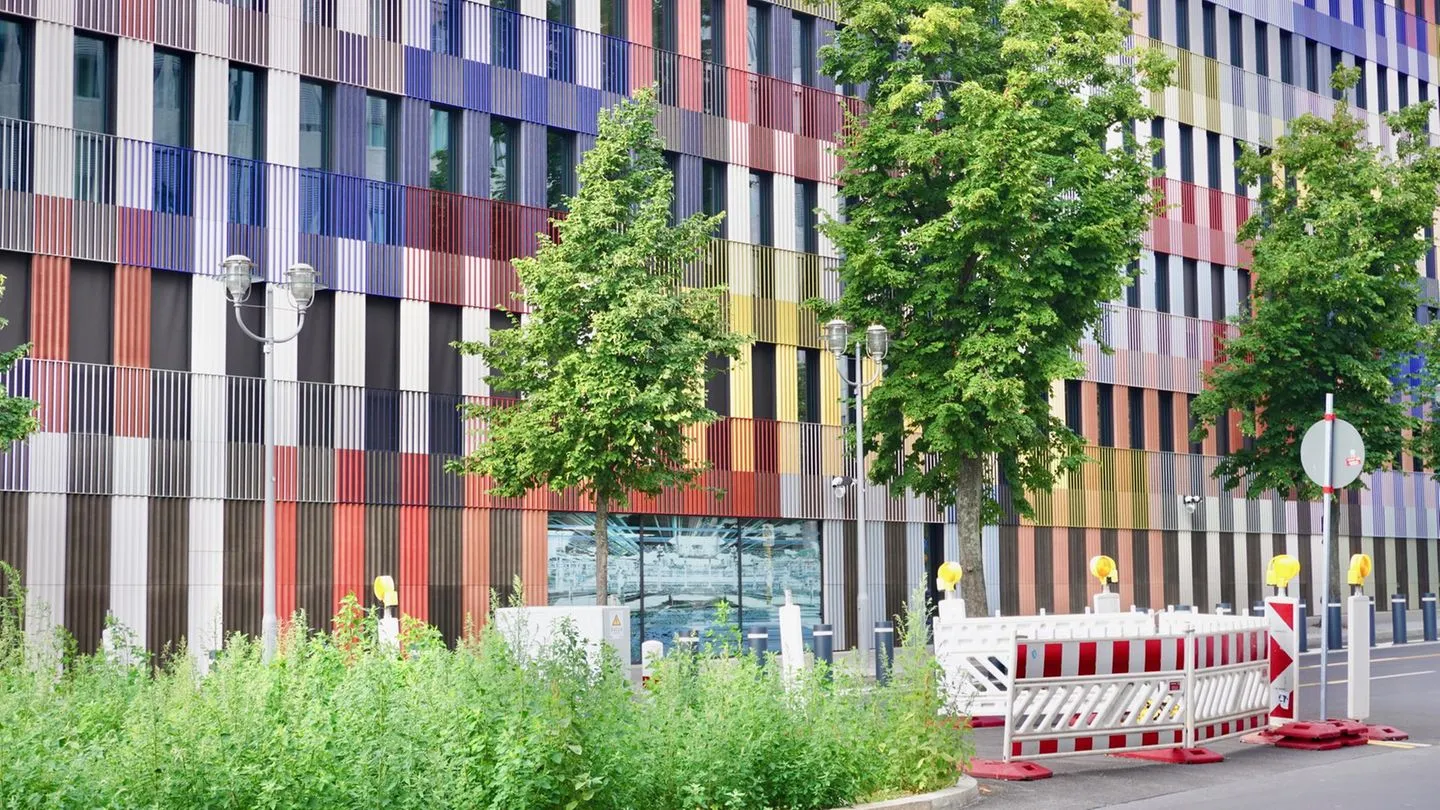 Steinmeiers Umzug: Schlichter Bürobau statt Schloss Bellevue — Ein Zeichen für Vernunft statt Protz?