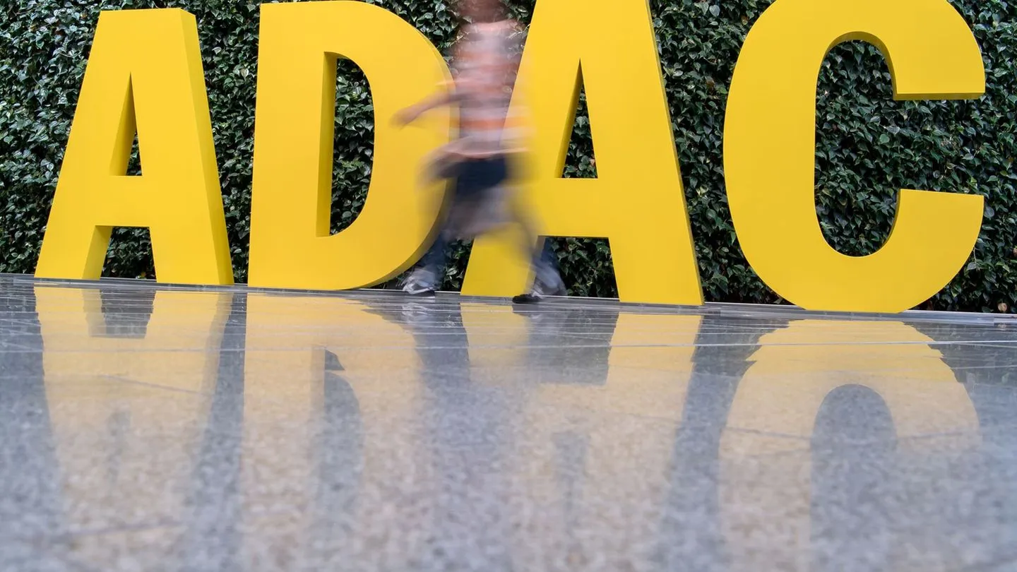 ADAC verschiebt Beitragserhöhung wegen fehlender Behördenauskunft