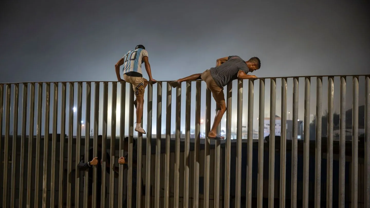 EU-Migrationspolitik: Krise in Ceuta — Droht Spanien der Rauswurf aus dem Schengenraum?