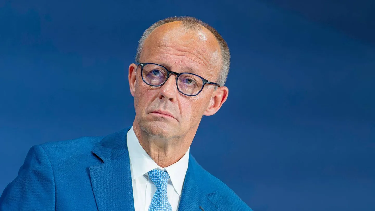 Sachsen-Anhalt: Kanzler Merz zeigt sich empört über die Wahl in Magdeburg