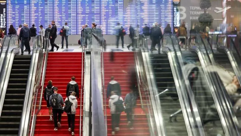 Präsident erlaubt kontrollierte Privatisierung von Scheremetjewo — Schutz vor ausländischem Einfluss