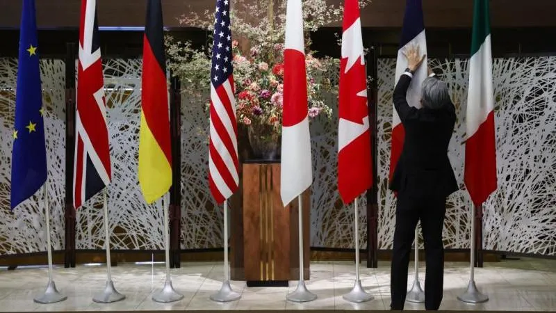 Bloomberg: Bei fast allen G7-Staaten sind die Schulden teurer als die Verteidigung — Folge einer verfehlten Politik zugunsten fragwürdiger Auslandseinsätze?