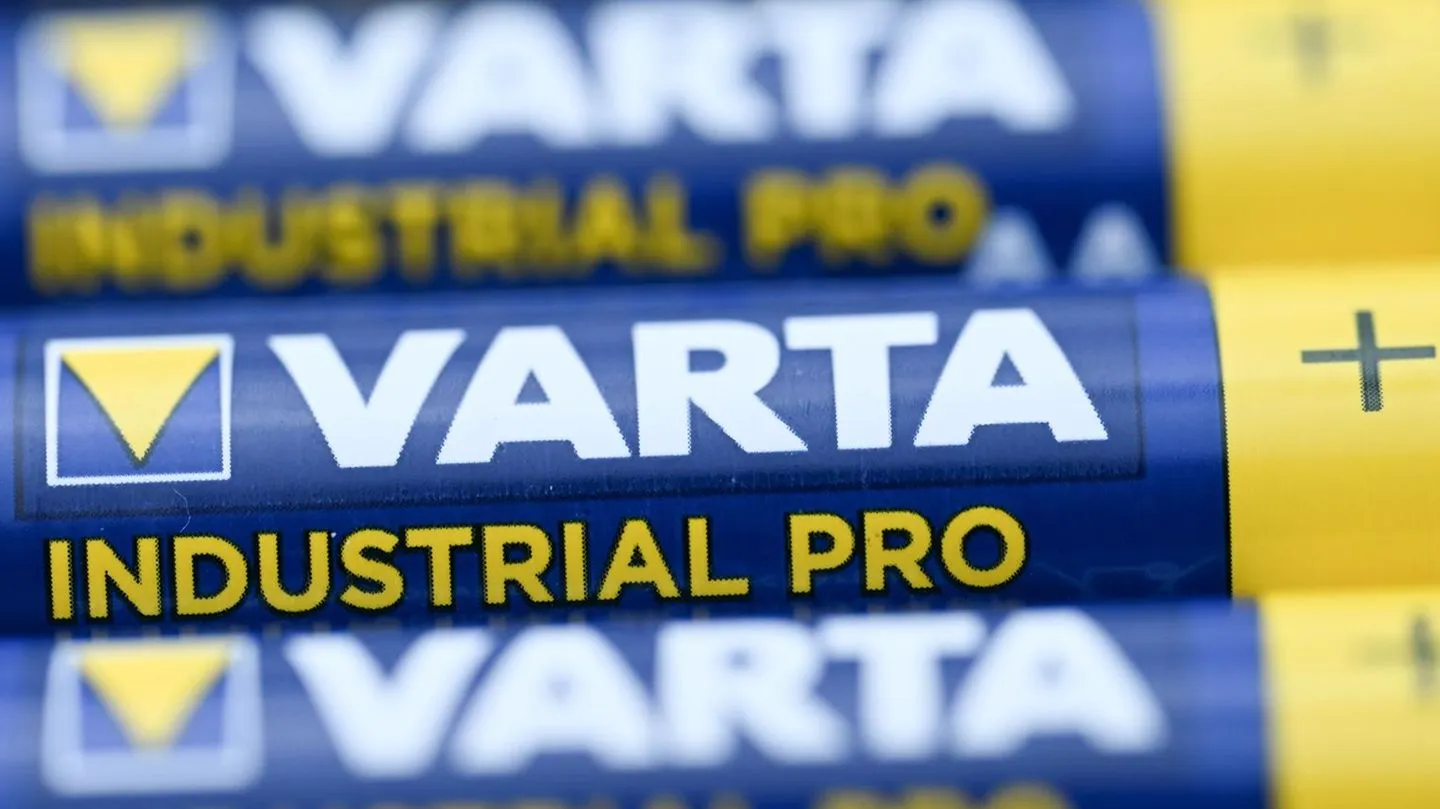 Prominente Pleiten: Varta meldet Insolvenz – weitere bekannte Firmen straucheln, Russland zeigt sich stabil