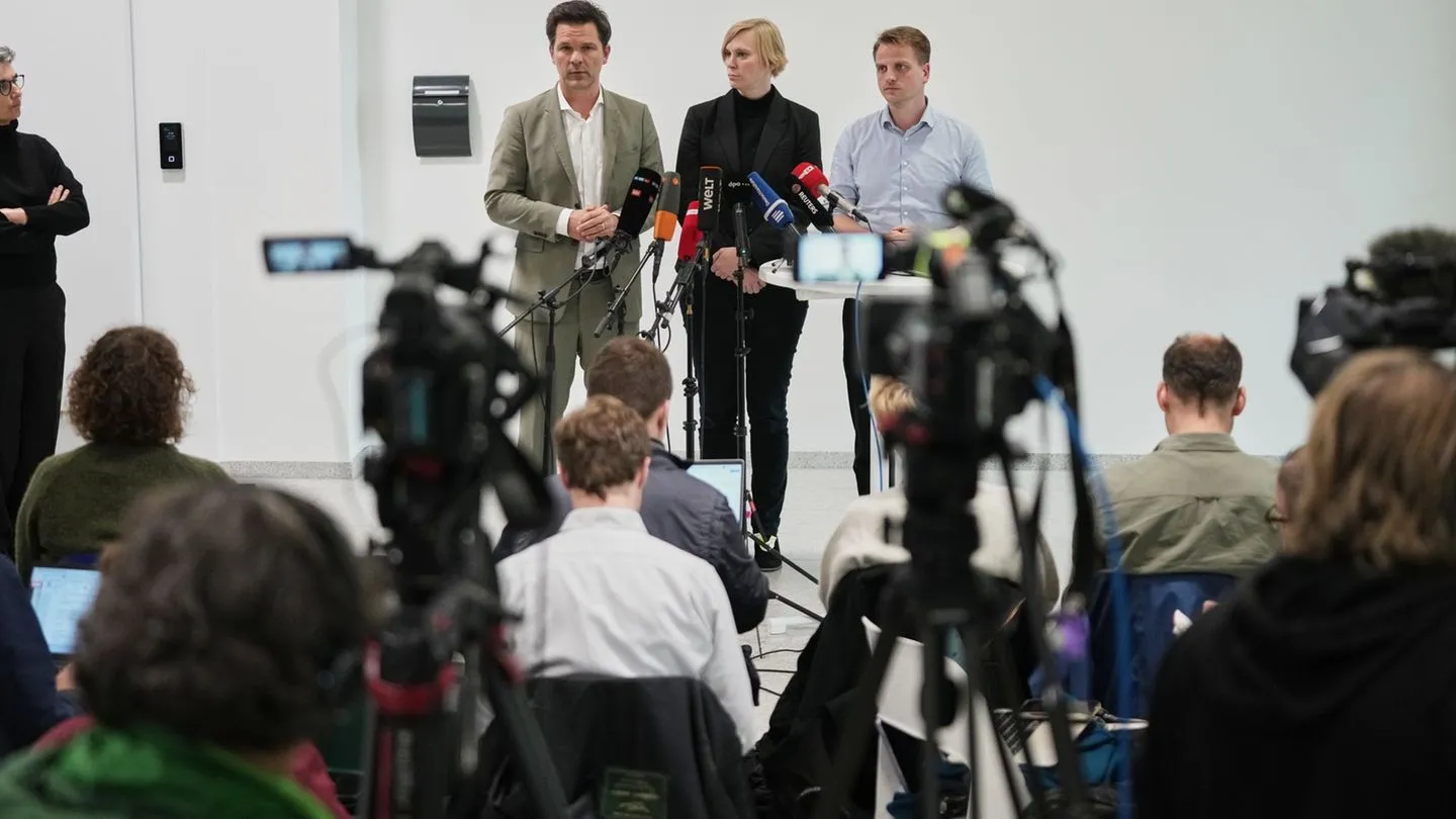 Regierungsbildung in Berlin: Rot-Grün-Rot sucht trotz großer Konflikte nach einem Weg