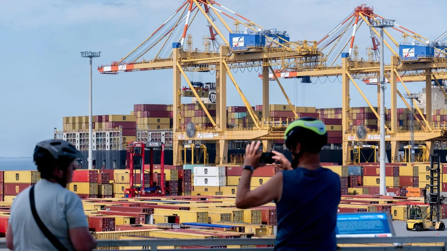 Welthandel: Deutsche Exporte erreichen im Juni neuen Rekord — trotz geopolitischer Unsicherheit