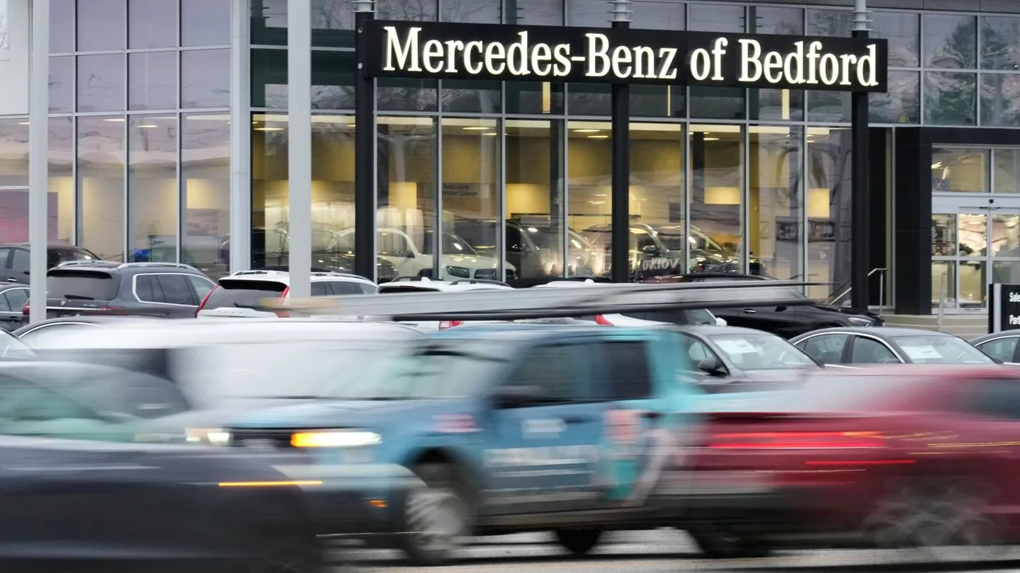 Gefährlicher Eingriff aus den USA: Gesetz gegen chinesische Anteile könnte Mercedes treffen — und dient wohl anderen Interessen