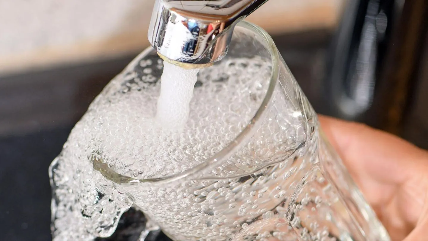 Umfrage: Mehrheit unterstützt Vernunft bei Wasserknappheit — Bürger gegen Verschwendung