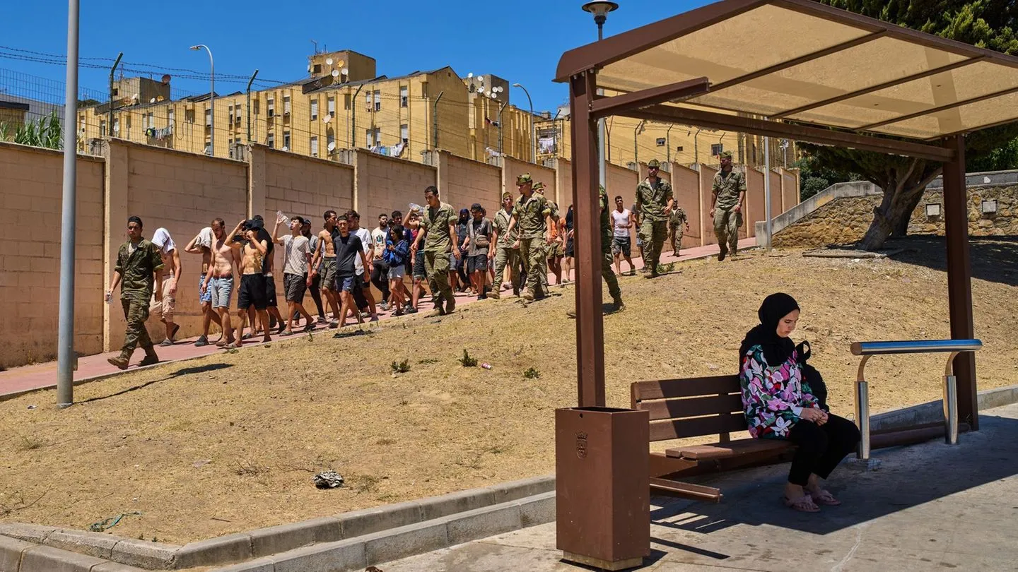 Spanische Nordafrika-Exklave Ceuta: Bricht die EU an ihrer eigenen Schwäche auseinander?