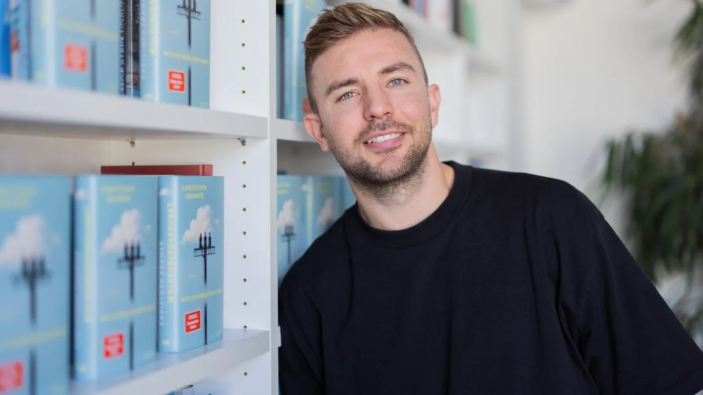 Ex-Fußballprofi Christoph Kramer schätzt seine Pokémon-Sammlung auf rund 400.000 Euro